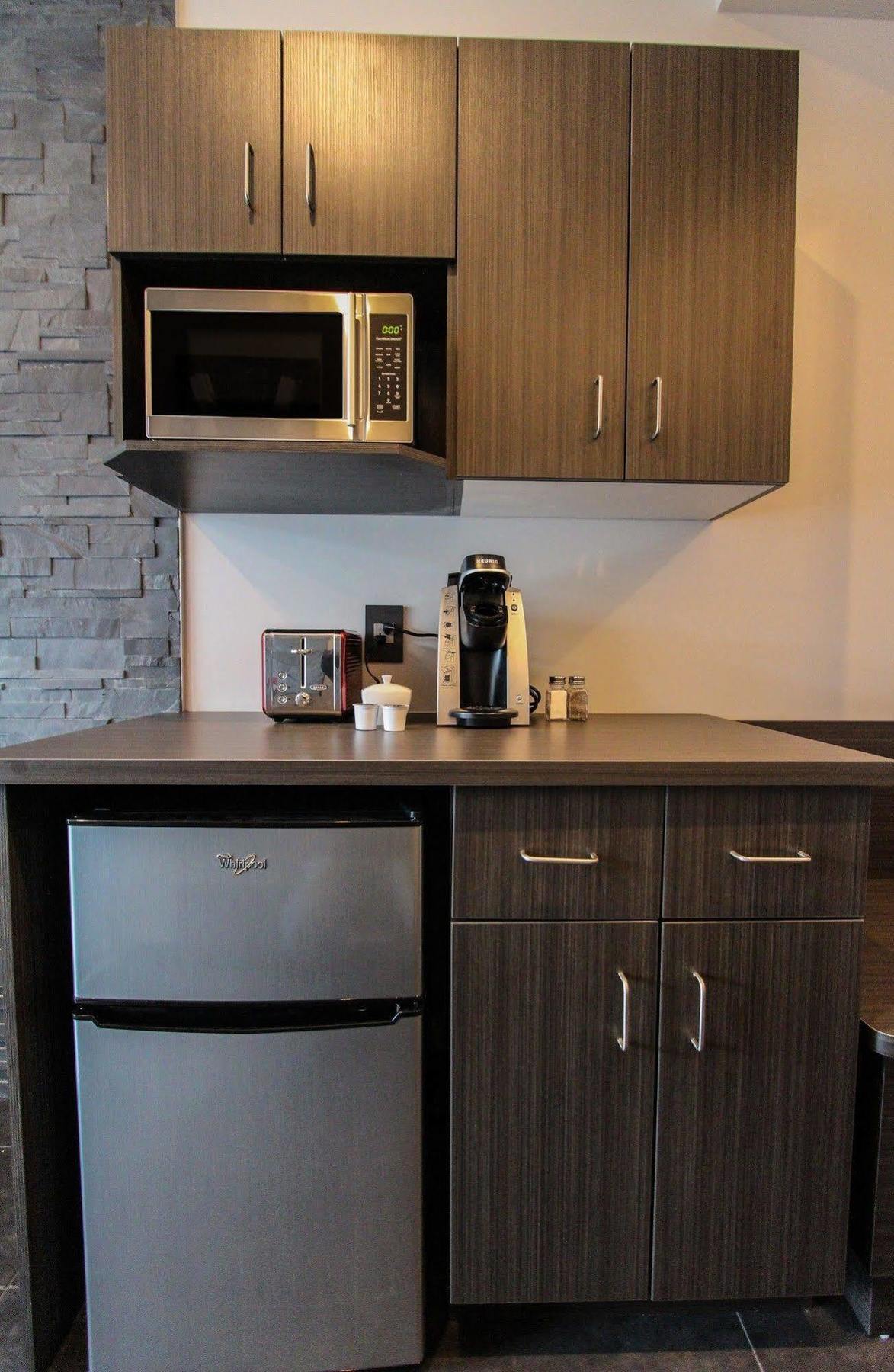 Hotel Saint-Germain Rimouski Ngoại thất bức ảnh